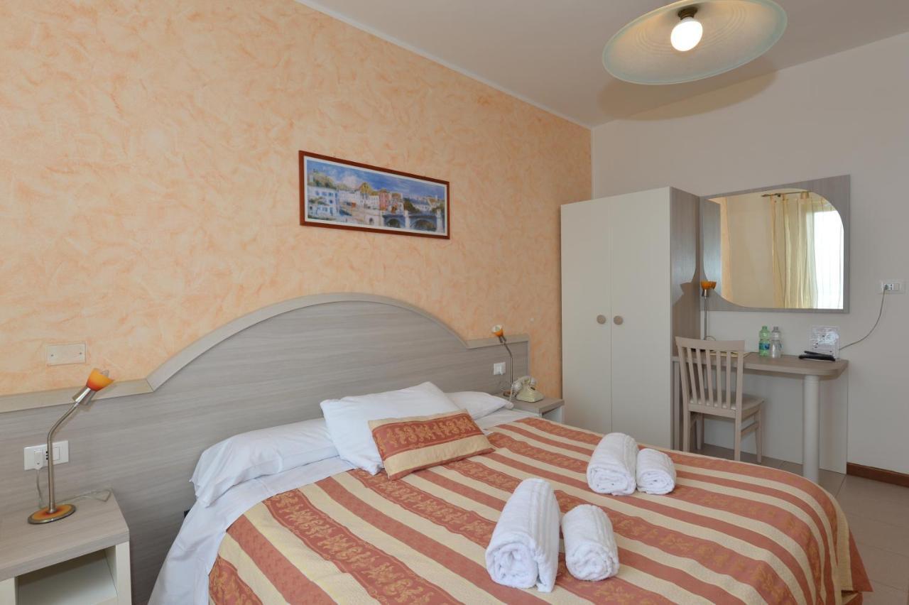 Albergo Panoramica Bardolino Exterior photo